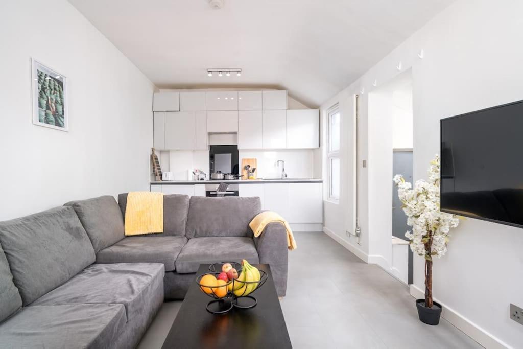 New 3Bed Stylish Apartment With Amazing Transport Londres Exterior foto